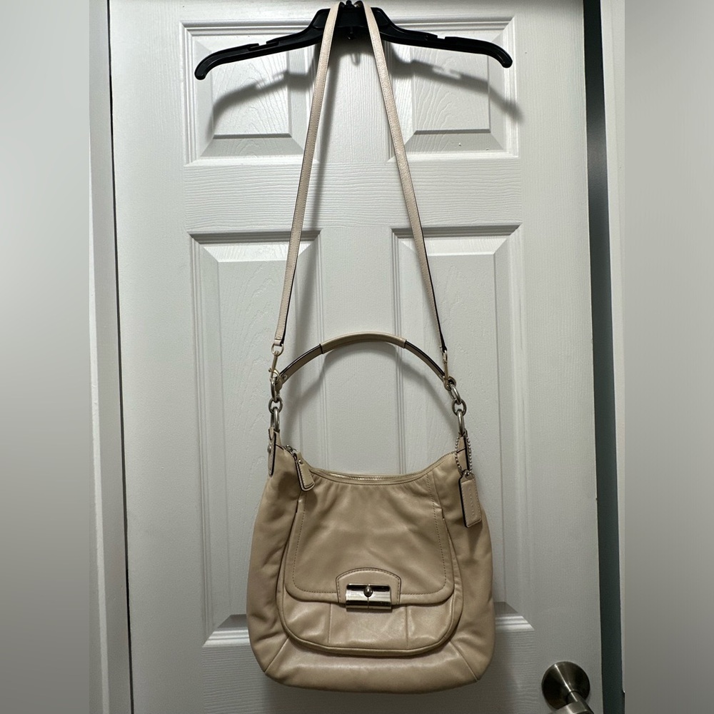 Coach Kristin F22306 Leather Hobo Shoulder Bag Detachable Crossbody in Cream - Picture 2 of 15